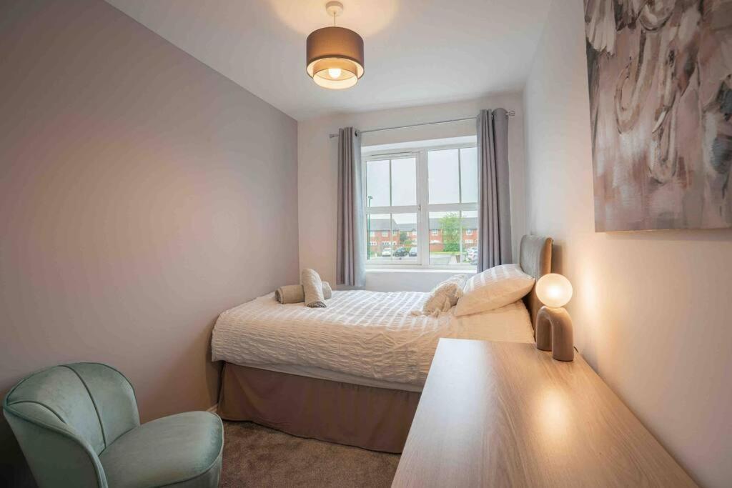 Stunning Abode 5 Min From Nec & Bhx, Pets Allowed مارستون غرين المظهر الخارجي الصورة