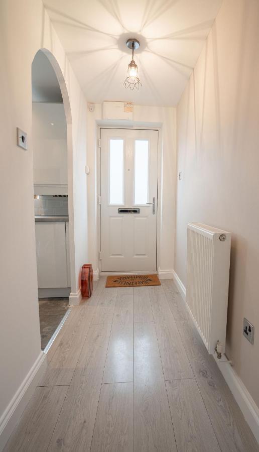 Stunning Abode 5 Min From Nec & Bhx, Pets Allowed مارستون غرين المظهر الخارجي الصورة